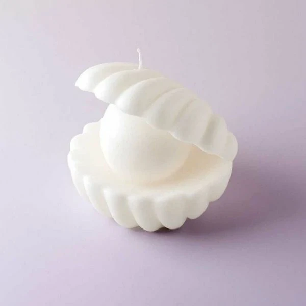 A Handmade Pearl Candle
